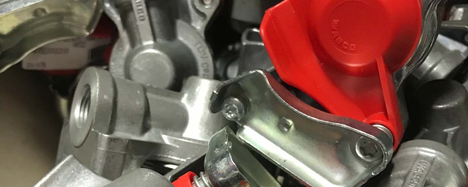 La société Servis - L'Accessoire Automobile - magasin